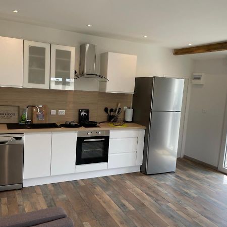 Studio 23 M2+Wifi +Parking Prive Aparthotel Oullins Buitenkant foto
