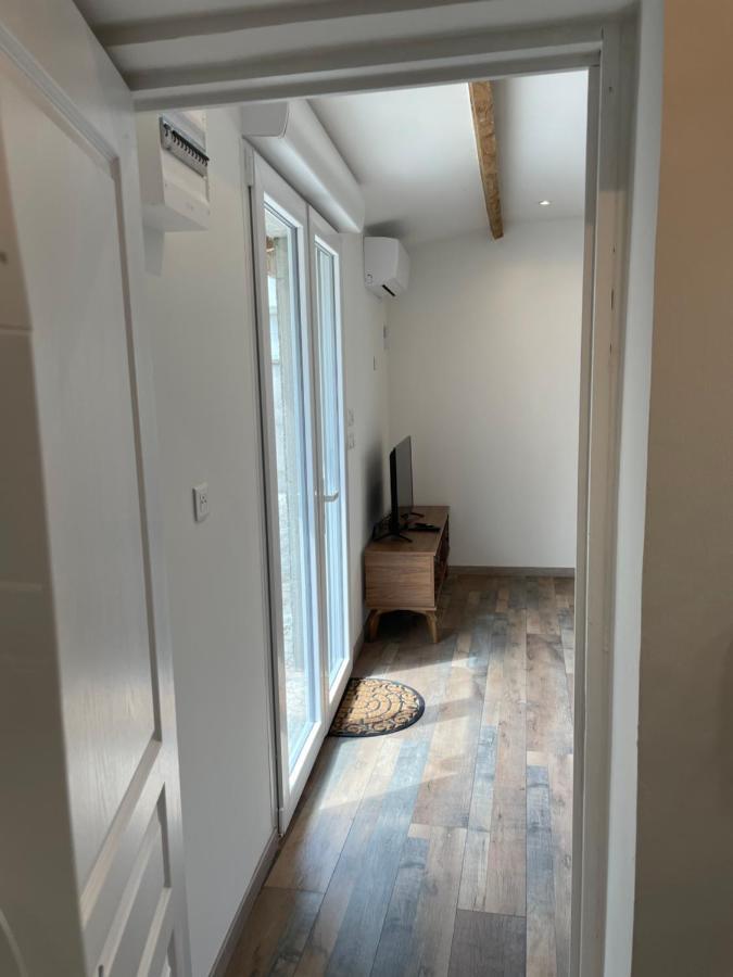Studio 23 M2+Wifi +Parking Prive Aparthotel Oullins Buitenkant foto